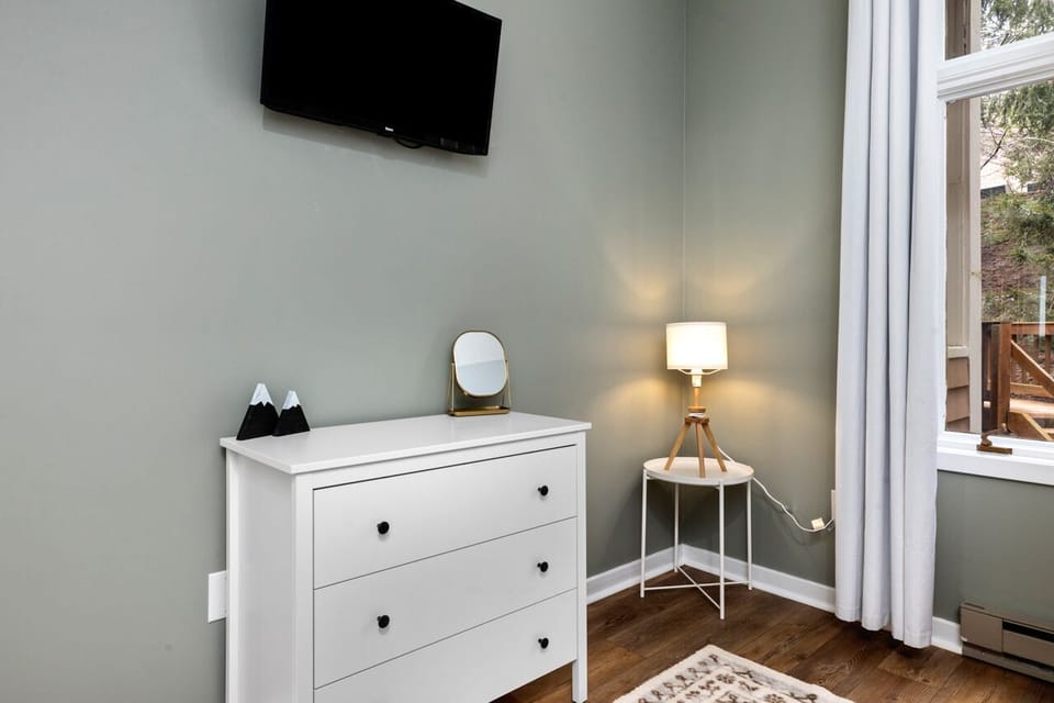 Dresser and Roku Smart TV.