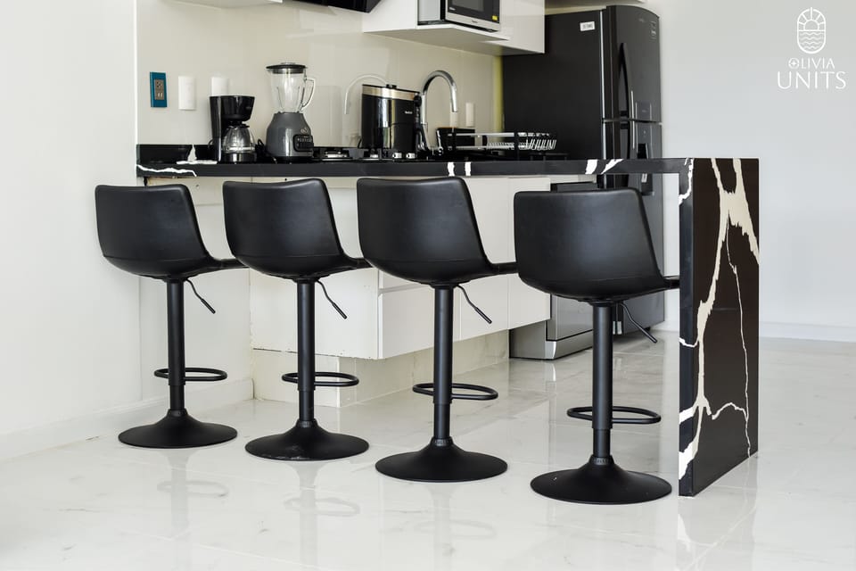 Breakfast bar