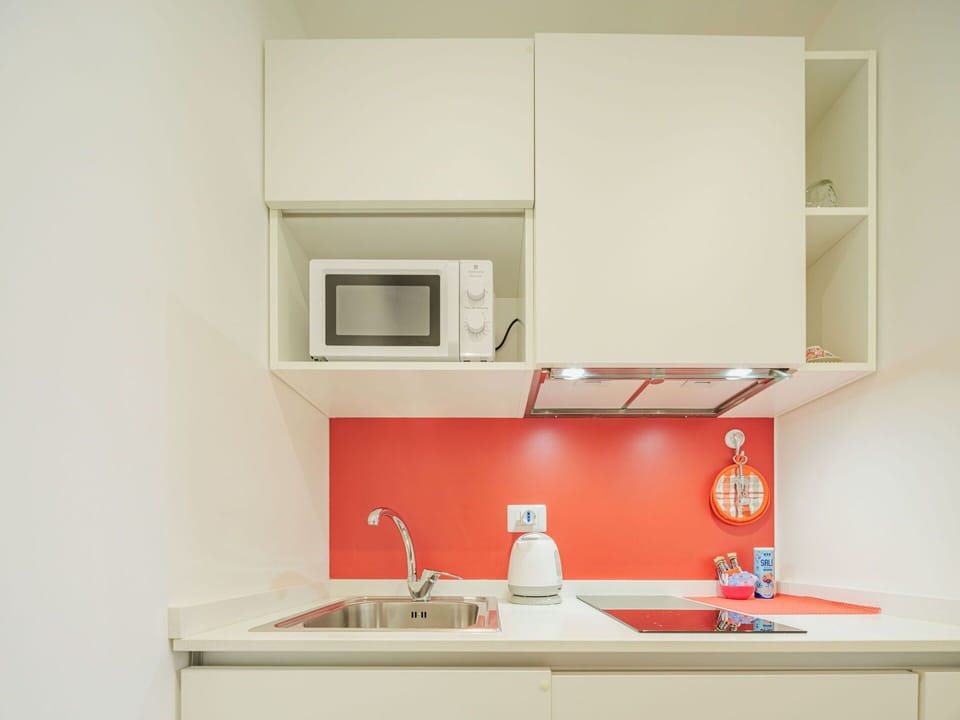 Tap, Sink, Plumbing Fixture, Property, Bathroom Sink, Cabinetry, Bathroom Cabinet, Wood, Rectangle, Countertop