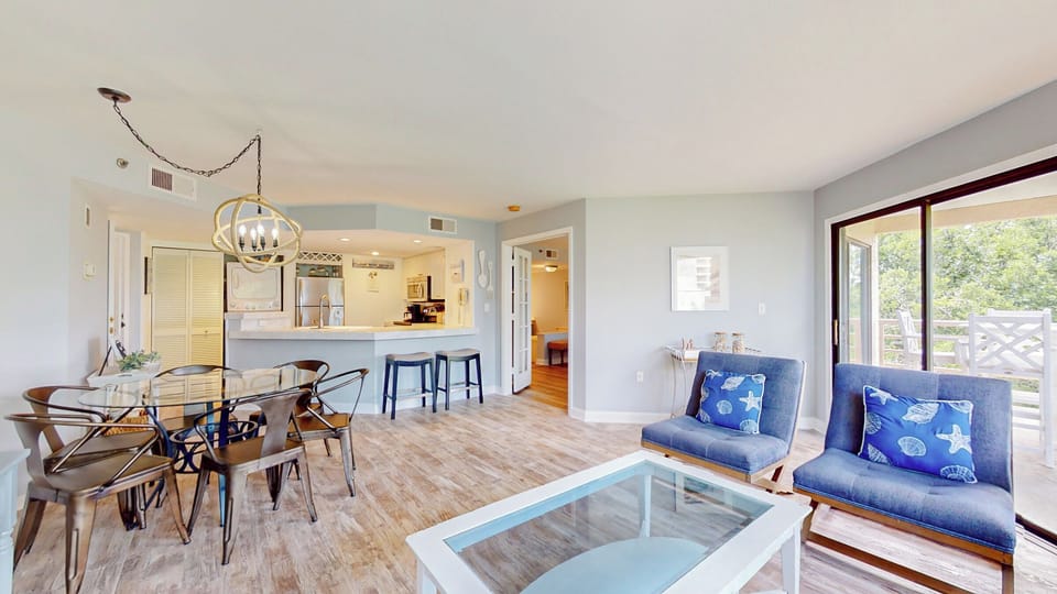 Spacious Floor Plan