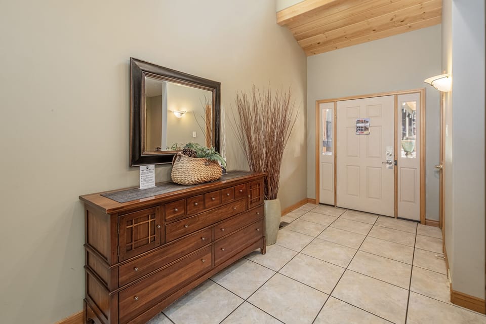 Main Floor Foyer