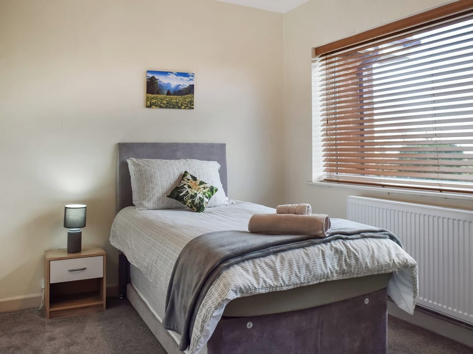Single bedroom | Lyncroft Holiday Bungalow, Sandbach