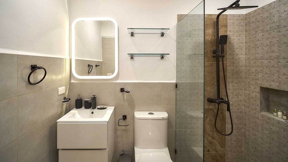 Standard Room, 1 Queen Bed, Patio, Pool View | Bathroom | Shower, slippers, towels, toilet paper