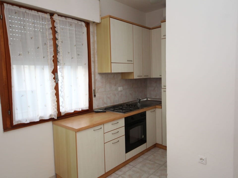 Cabinetry, Building, Countertop, Kitchen Appliance, Wood, Kitchen, Wood Stain, Kitchen Stove, Floor