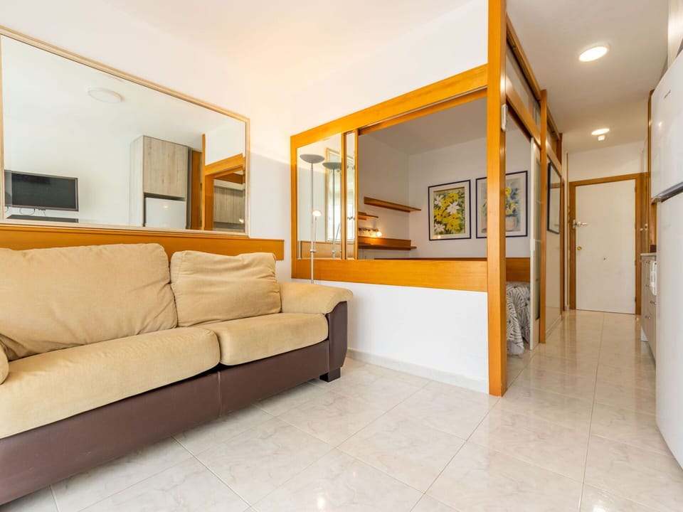Property, Furniture, Building, Comfort, Wood, Interior Design, Architecture, Floor, Living Room, Flooring