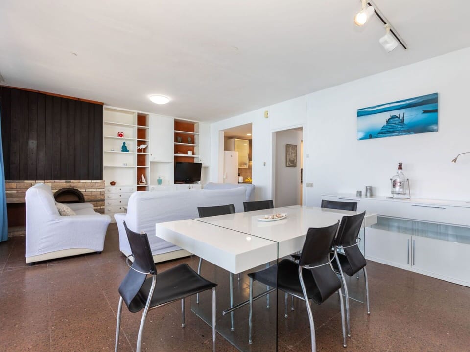 Table, Furniture, Property, Building, Chair, Couch, Interior Design, Wood, Floor, Flooring