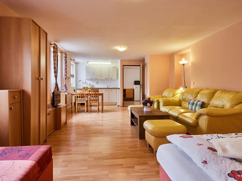 Furniture, Table, Comfort, Couch, Wood, Interior Design, Studio Couch, Flooring, Lamp, Floor