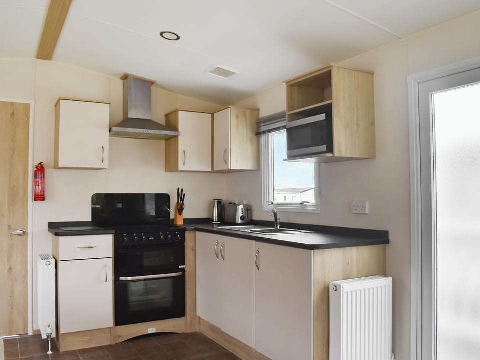 Open plan living space | Forest Retreat, Saxmundham