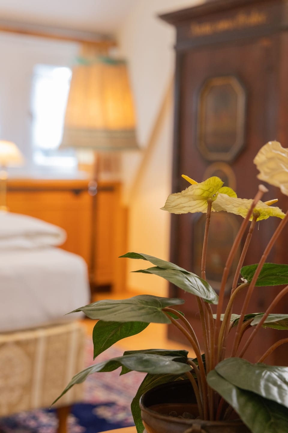 Family Room | Hypo-allergenic bedding, individually decorated, individually furnished