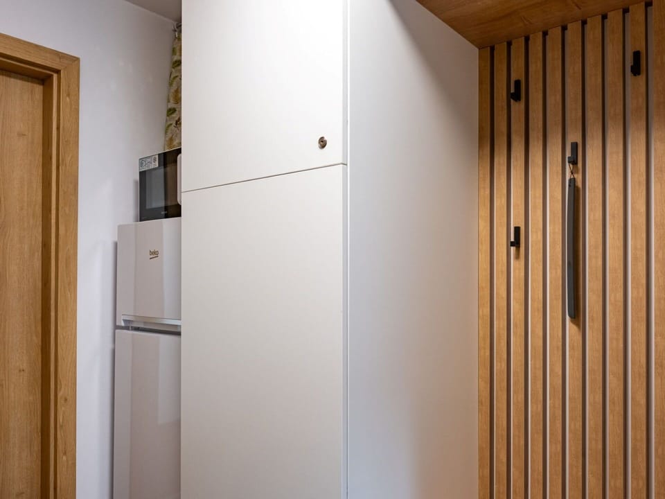 Cabinetry, Wood, Door, Material Property, Kitchen Appliance, Flooring, Hardwood, Wood Stain, Plywood