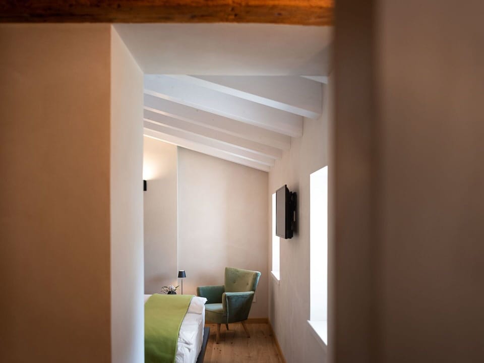 Plant, Furniture, Sky, Chair, Table, Outdoor Furniture, Shade, Wood, Building, Outdoor Table