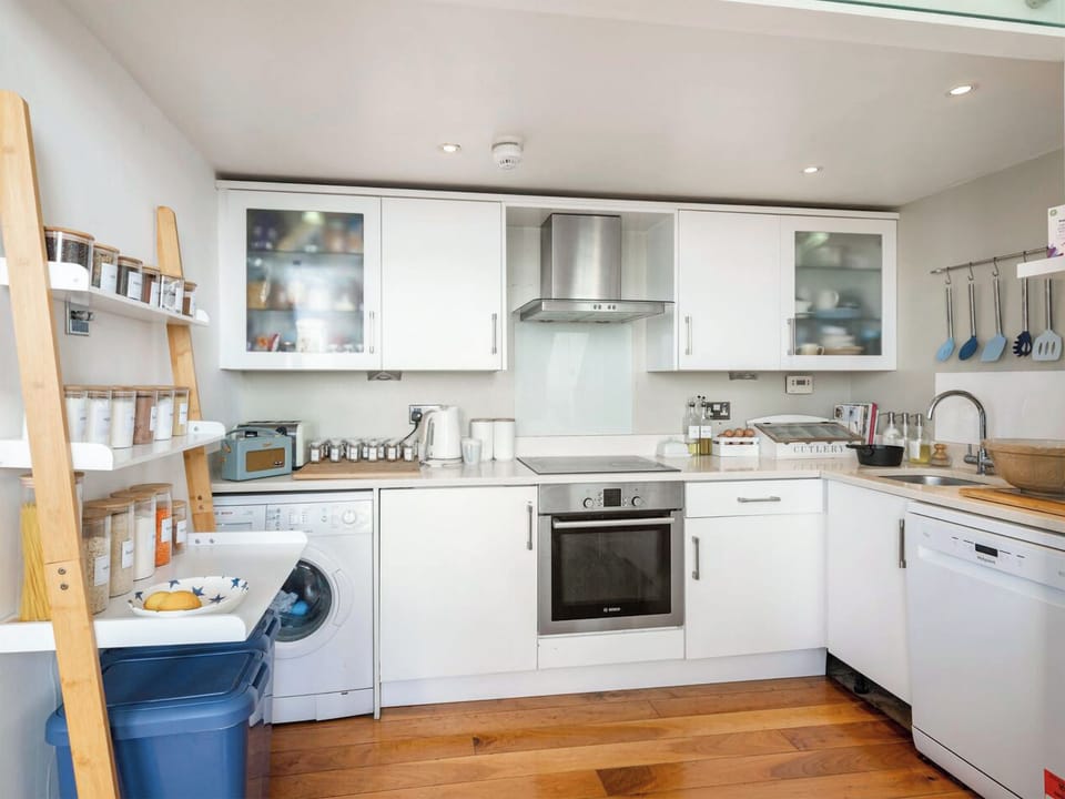 Kitchen | The Little Beach House, Brighton