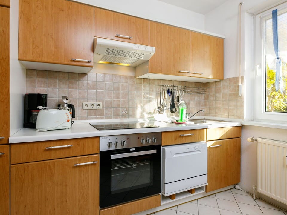 Building, Cabinetry, Countertop, Property, Sink, Kitchen Sink, Window, Kitchen Stove, Kitchen, Wood