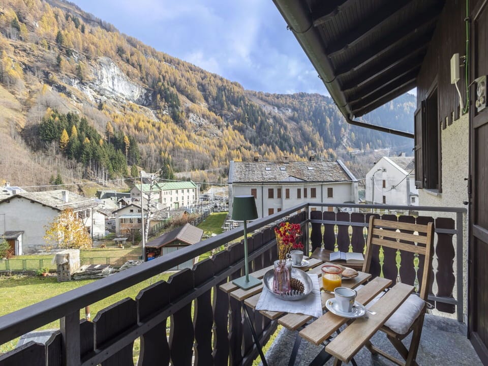 Valley, Balcony, Mountain Village, Alps
