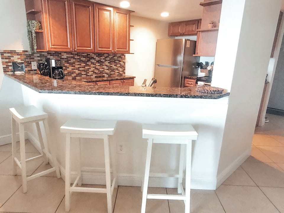 Kitchen seating