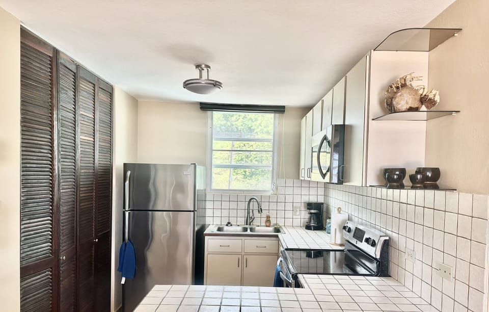 Fully equipped kitchen