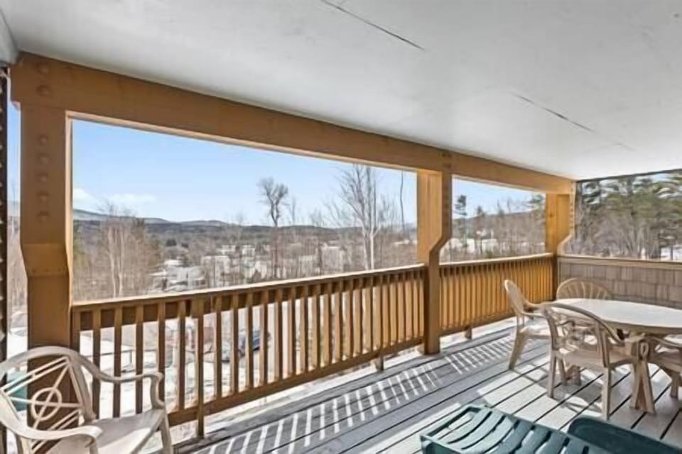 Spacious Deck