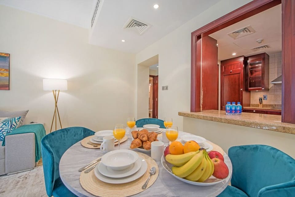Dining Area: Bright and inviting space for shared meals and laughter, featuring stylish decor and views!