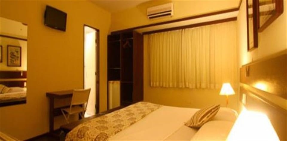 Standard Double Room | Minibar, in-room safe, free WiFi, bed sheets