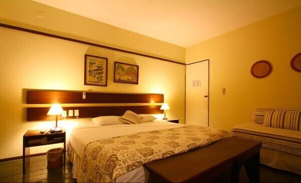 Standard Triple Room | Minibar, in-room safe, free WiFi, bed sheets