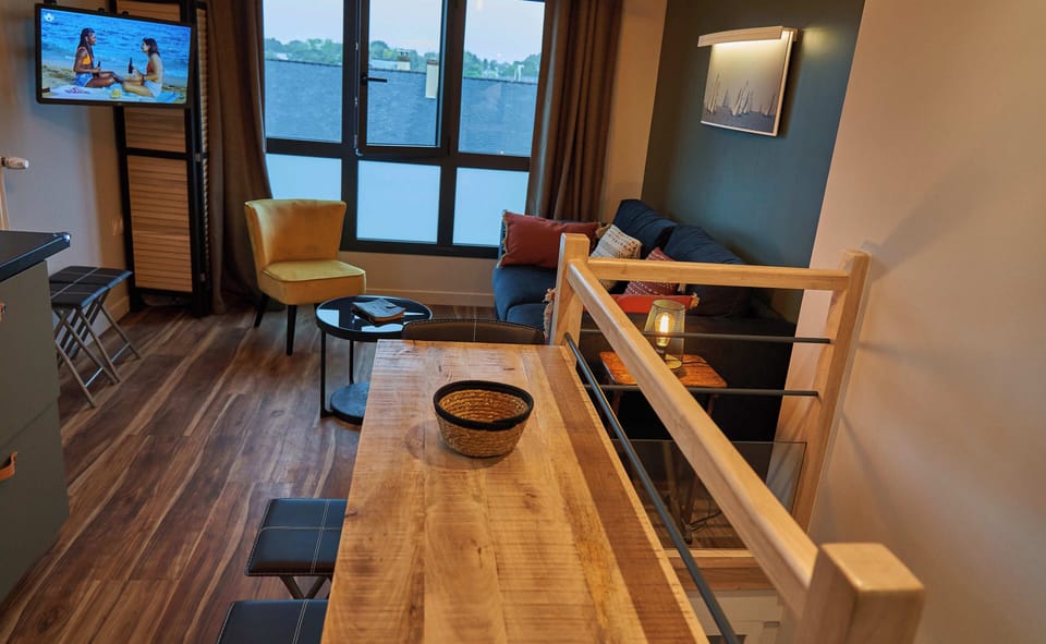 Nid de Bonneville | Living area | TV