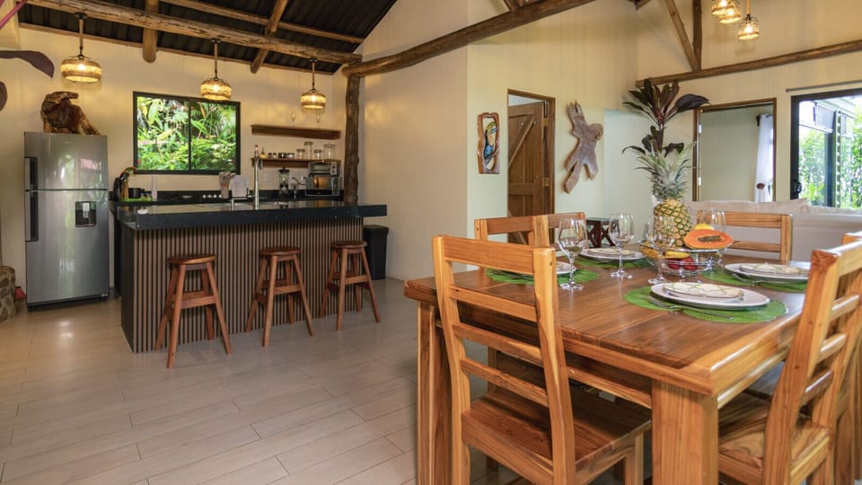Whip up culinary delights in our entertainment kitchen, complete with a stylish eat-in island. The prefect blend of function and flair!