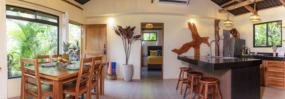 Whip up culinary delights in our entertainment kitchen, complete with a stylish eat-in island. The prefect blend of function and flair!
