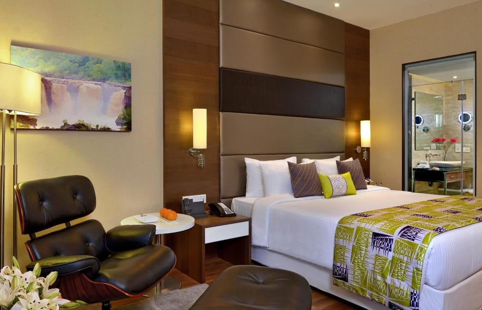 Minibar, in-room safe, desk, soundproofing