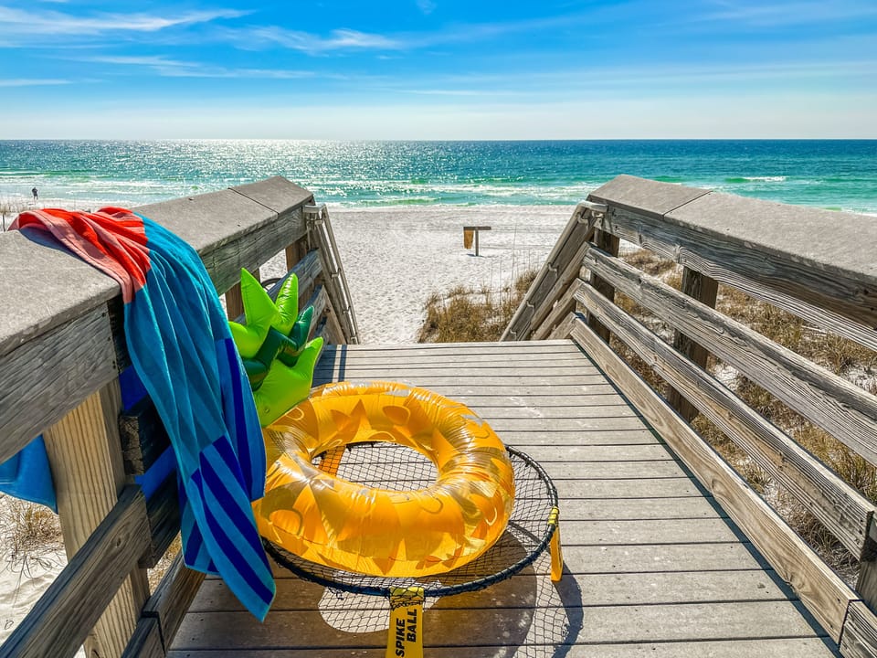 And you're just a few blocks from the sand and that emerald water!
