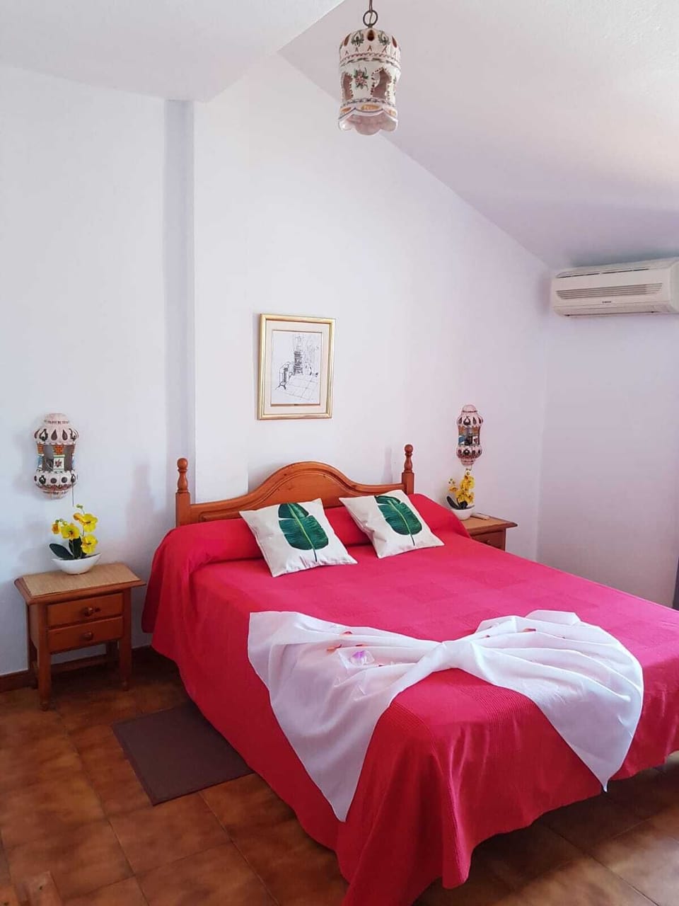 Double or Twin Room | Rollaway beds, bed sheets