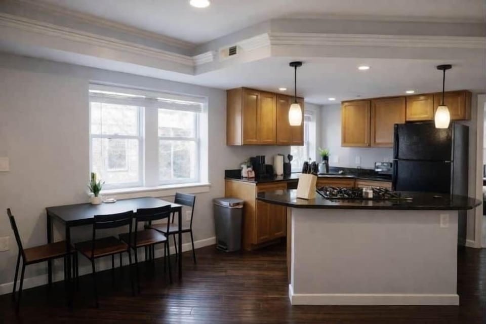 Bright, open space for cooking, eating, and gathering.