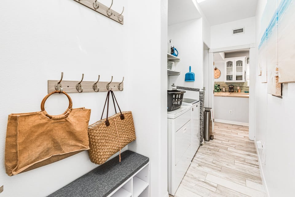 House, Multiple Beds, Patio (Blue Fin House) | Private kitchen | Coffee/tea maker, dining table