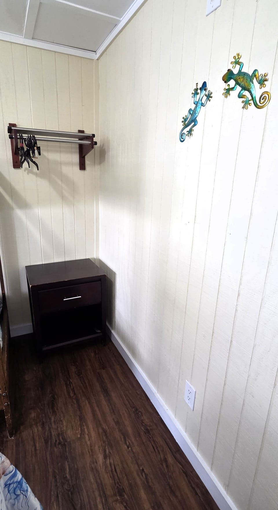 Storage area in the bedroom