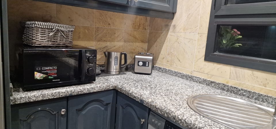 Well equipped kitchen, microwave/grill, toaster, kettle, x2 coffee machines.