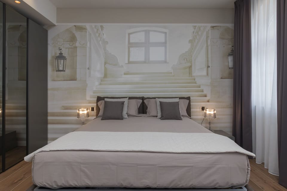 Luxury Suite, 2 Bedrooms | Egyptian cotton sheets, premium bedding, down comforters