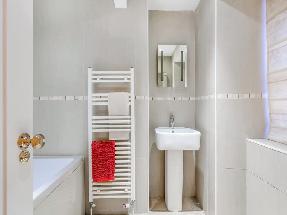 Bathroom | Bridge View, Weymouth