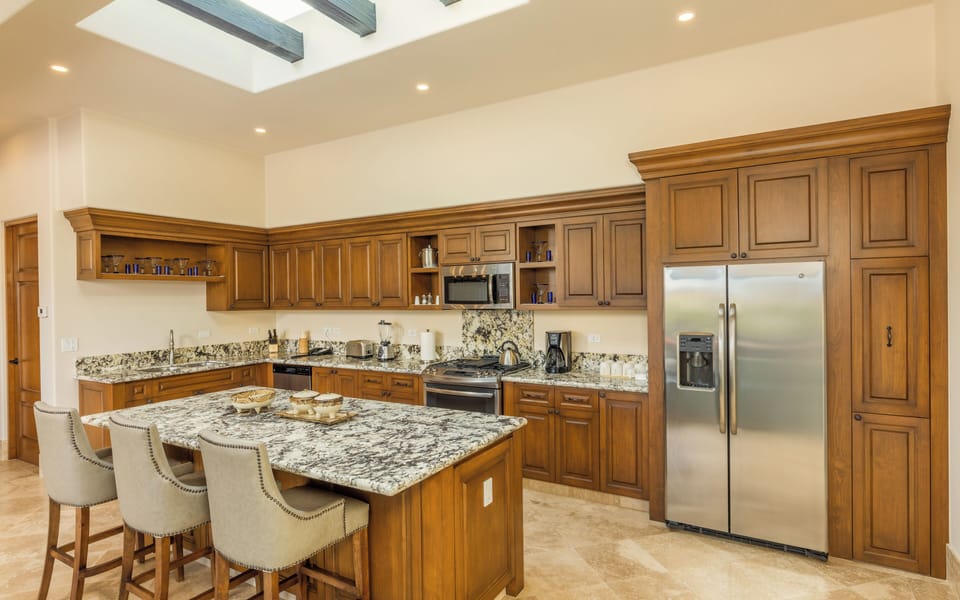 Kitchen / kitchen Island