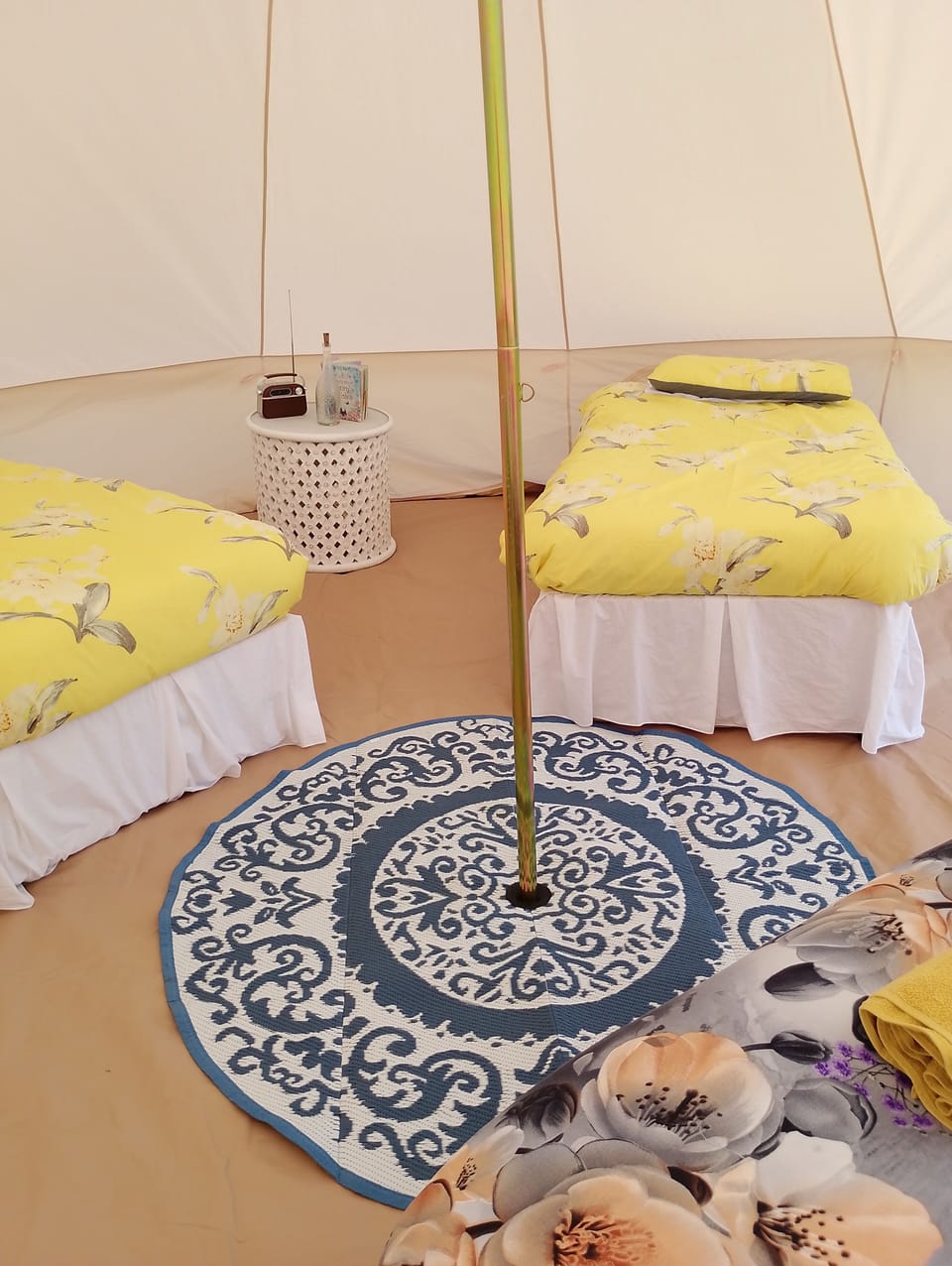 Cabin | 1 bedroom, iron/ironing board, free WiFi, bed sheets