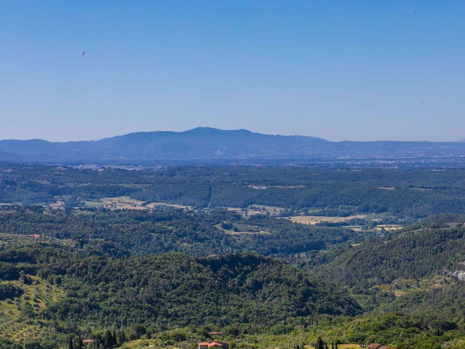 Daytime, Mountainous Landforms, Nature, Hill, Horizon, Mountain, Natural Landscape, Ecoregion, Highland, Landscape