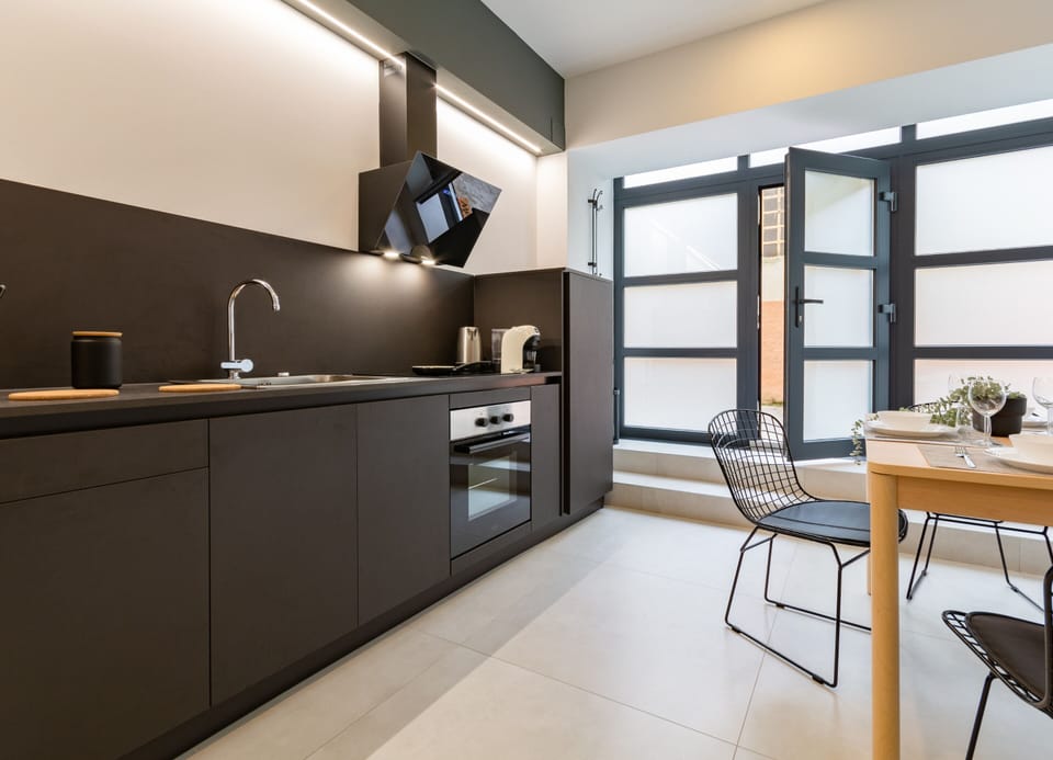 City Room | Private kitchen | Fridge, oven, stovetop, coffee/tea maker