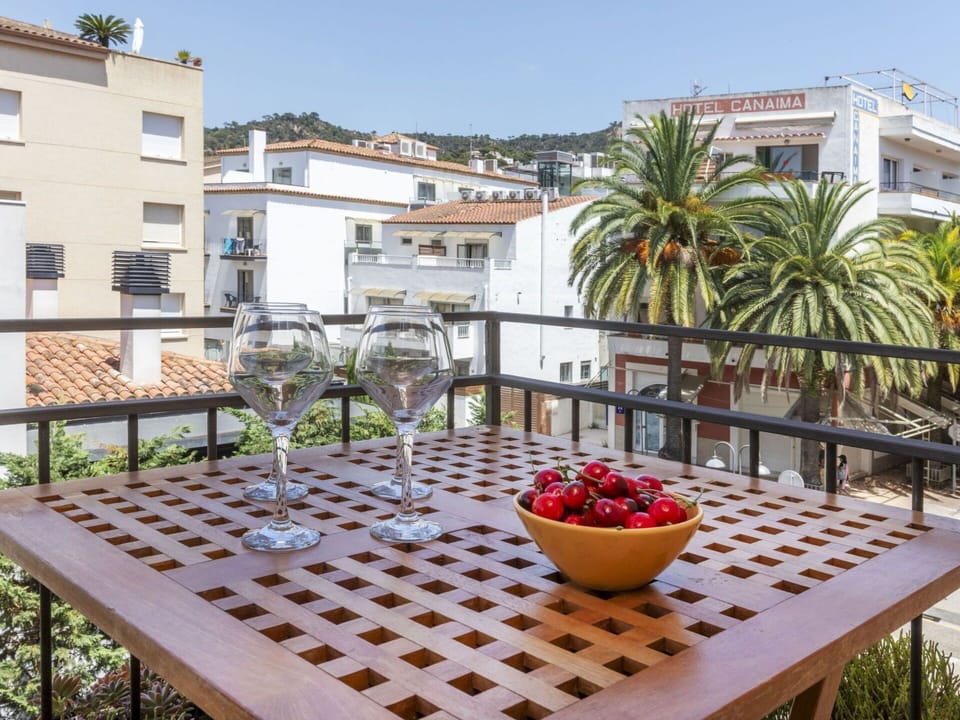 Furniture, Table, Chair, Outdoor Table, Outdoor Furniture, Apartment, Kitchen & Dining Room Table, Balcony, Resort, Eco Hotel