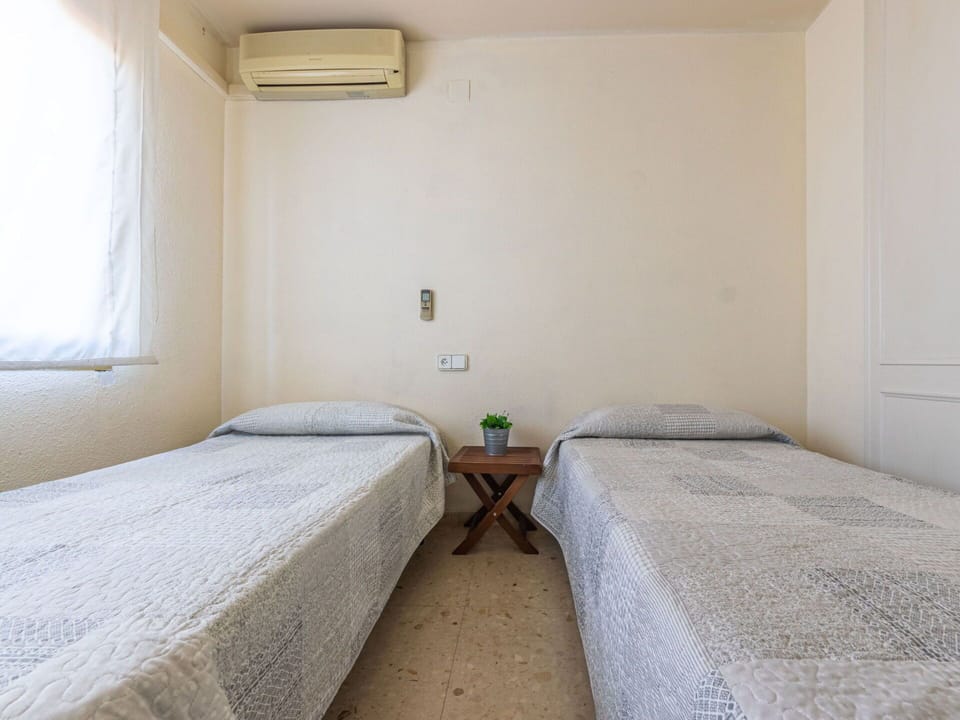 Furniture, Building, Comfort, Window, Azure, Wood, Textile, Bed Frame, Interior Design