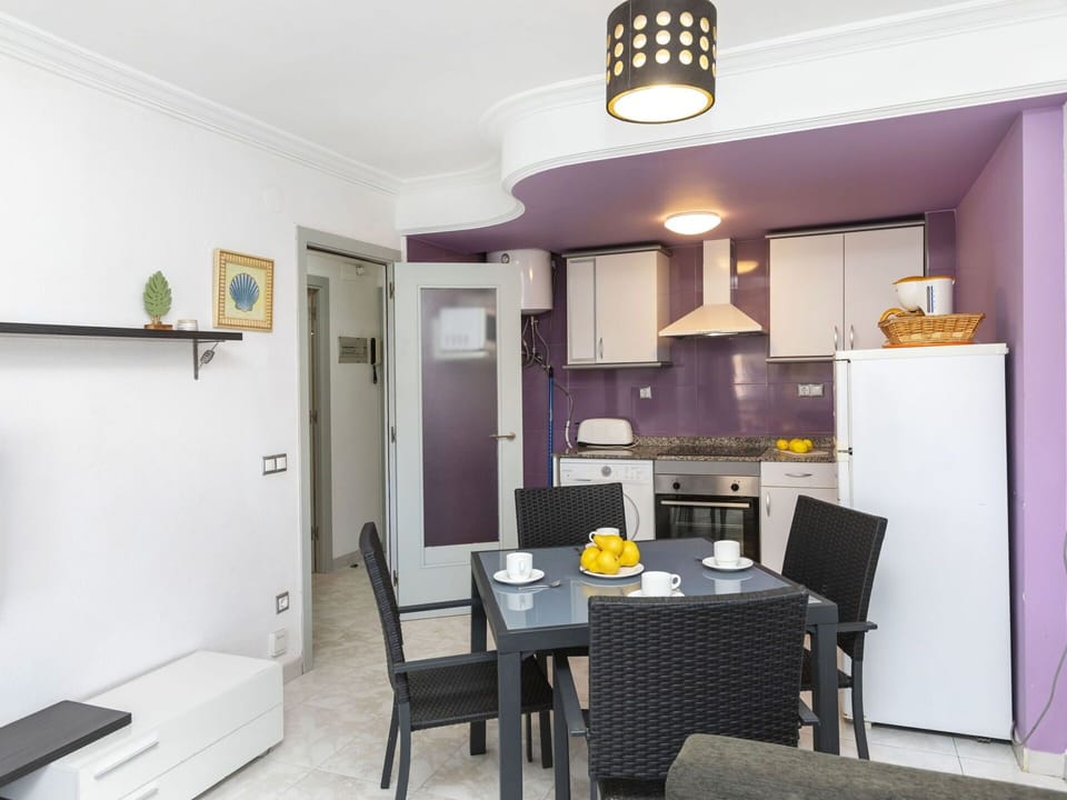 Furniture, Table, Property, Chair, Building, Lighting, Interior Design, Purple, Floor, Flooring