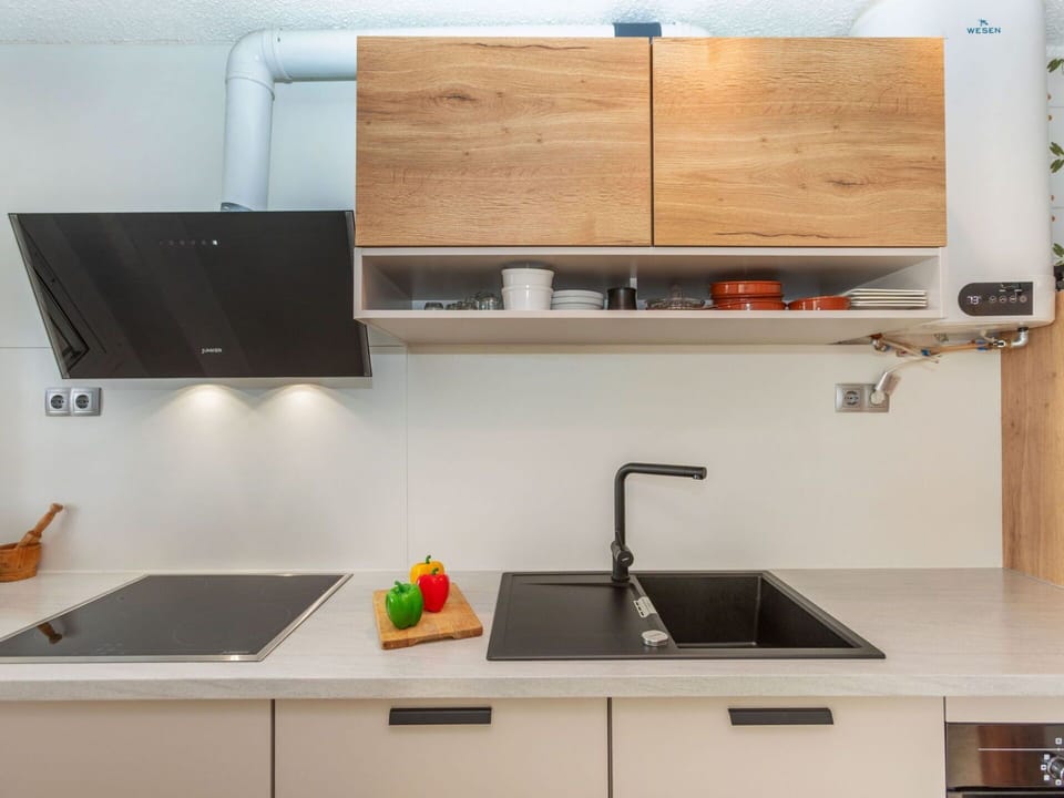 Kitchen, Kitchen Appliance, Countertop, Major Appliance, Interior Design, Home Appliance, Furniture, Cabinetry, Wood, Kitchen Sink