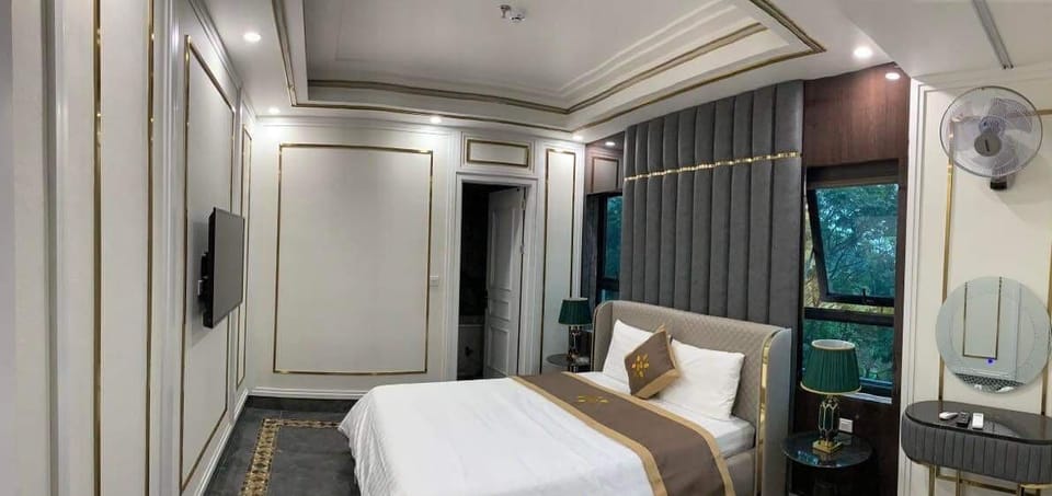 Standard Room | Desk, free WiFi, bed sheets