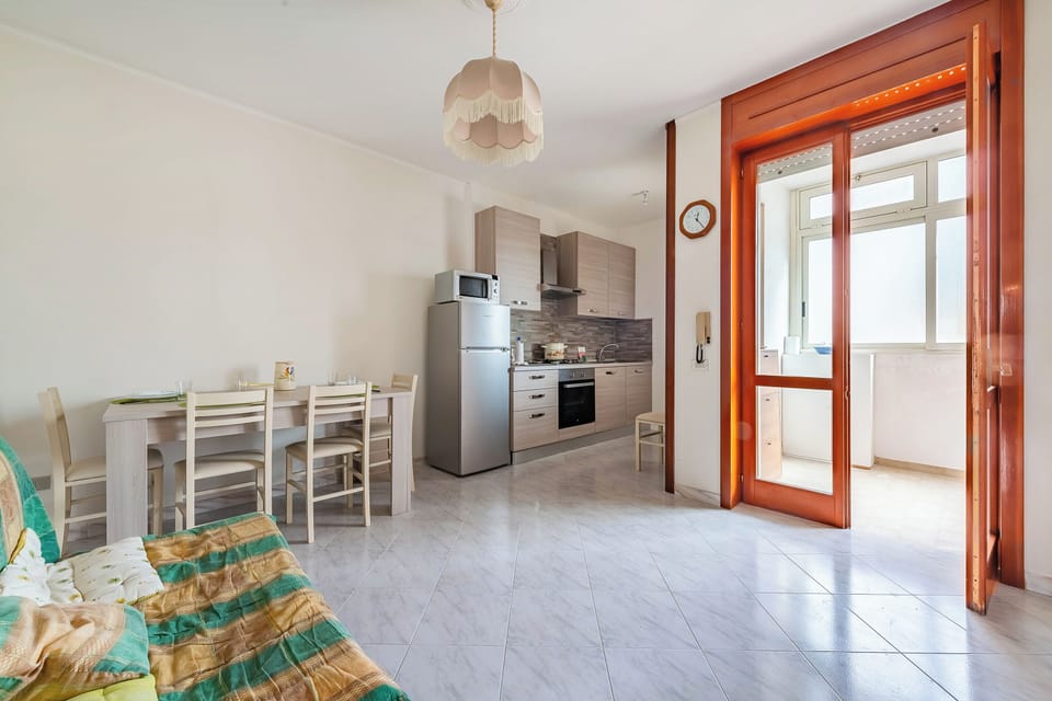 Family Apartment, Multiple Bedrooms, 2 Bathrooms (Porta Di Mare Apartment) | Interior