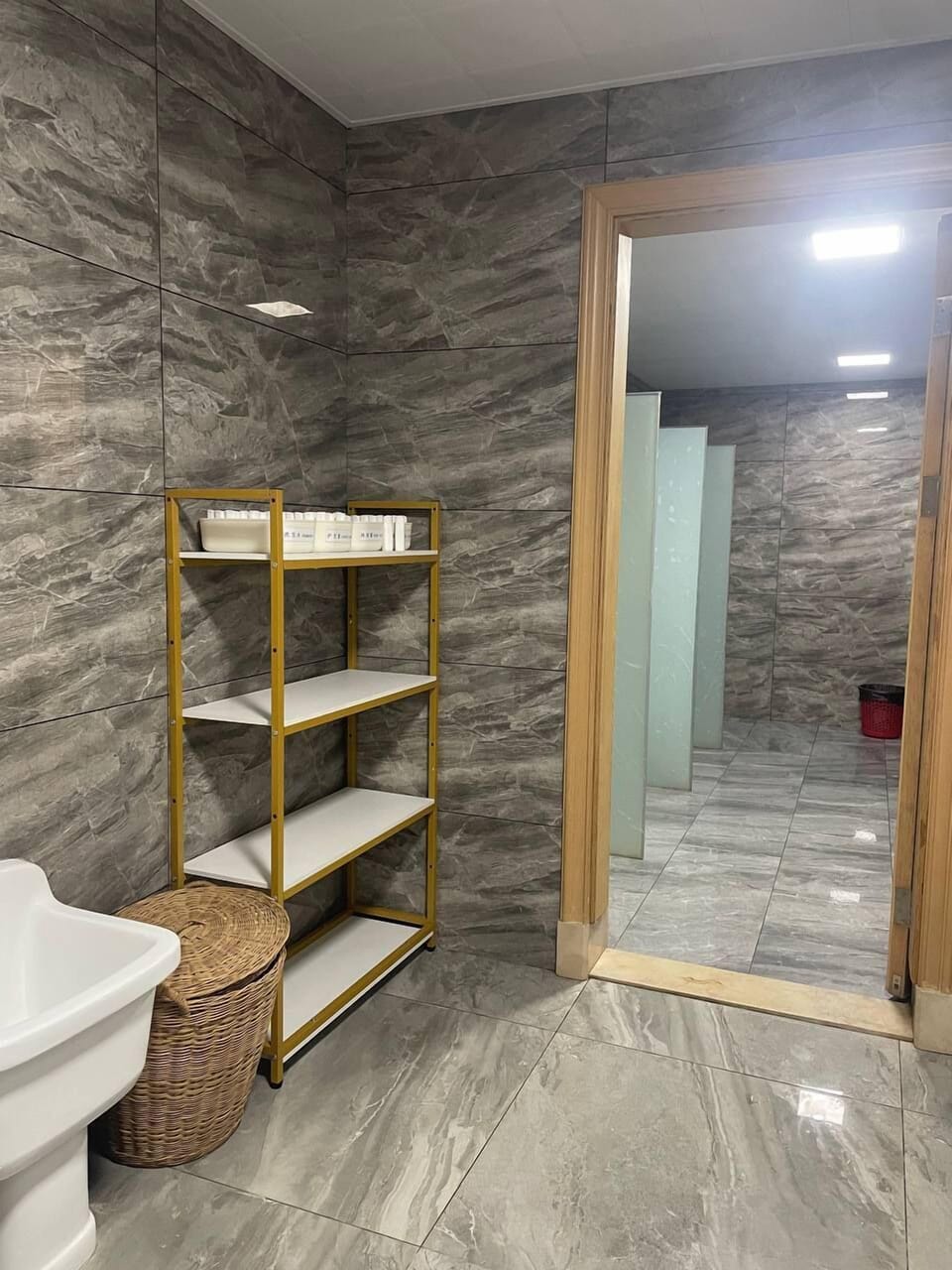 Capsule Room | Bathroom | Hydromassage showerhead, designer toiletries, hair dryer, bathrobes