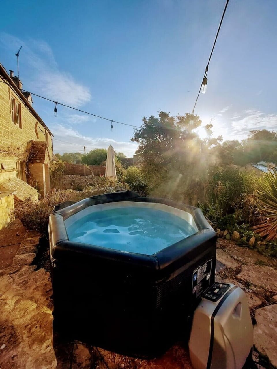 Outdoor spa tub
