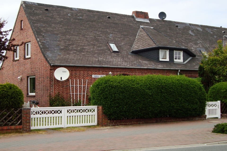 Entrance / Reception