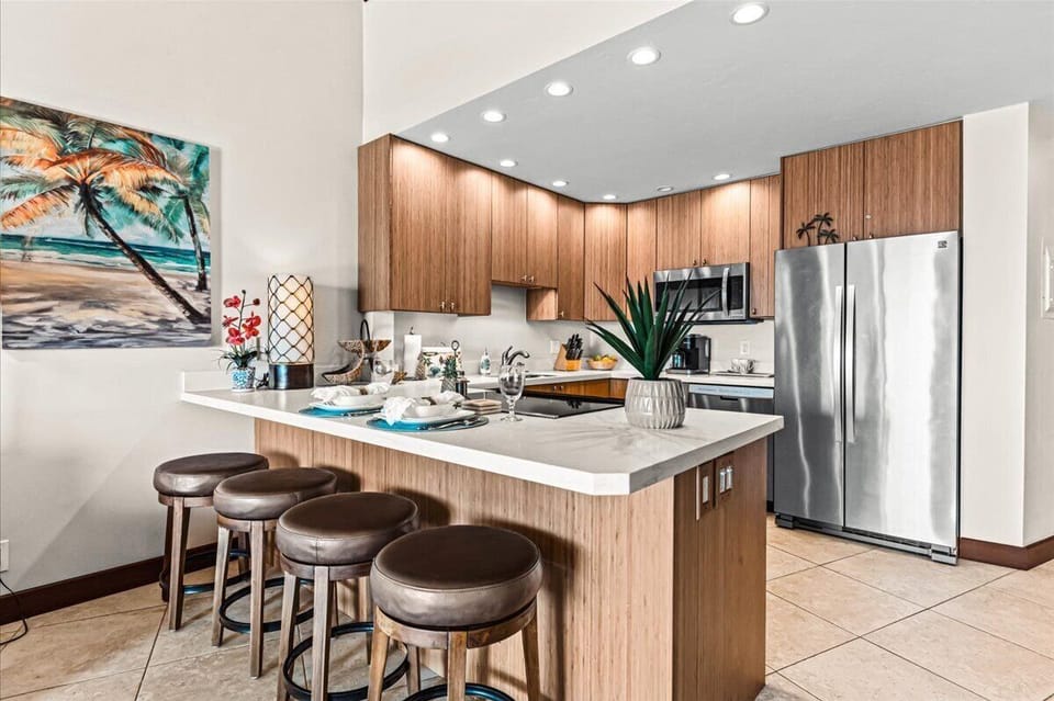 Counter seating for 4
